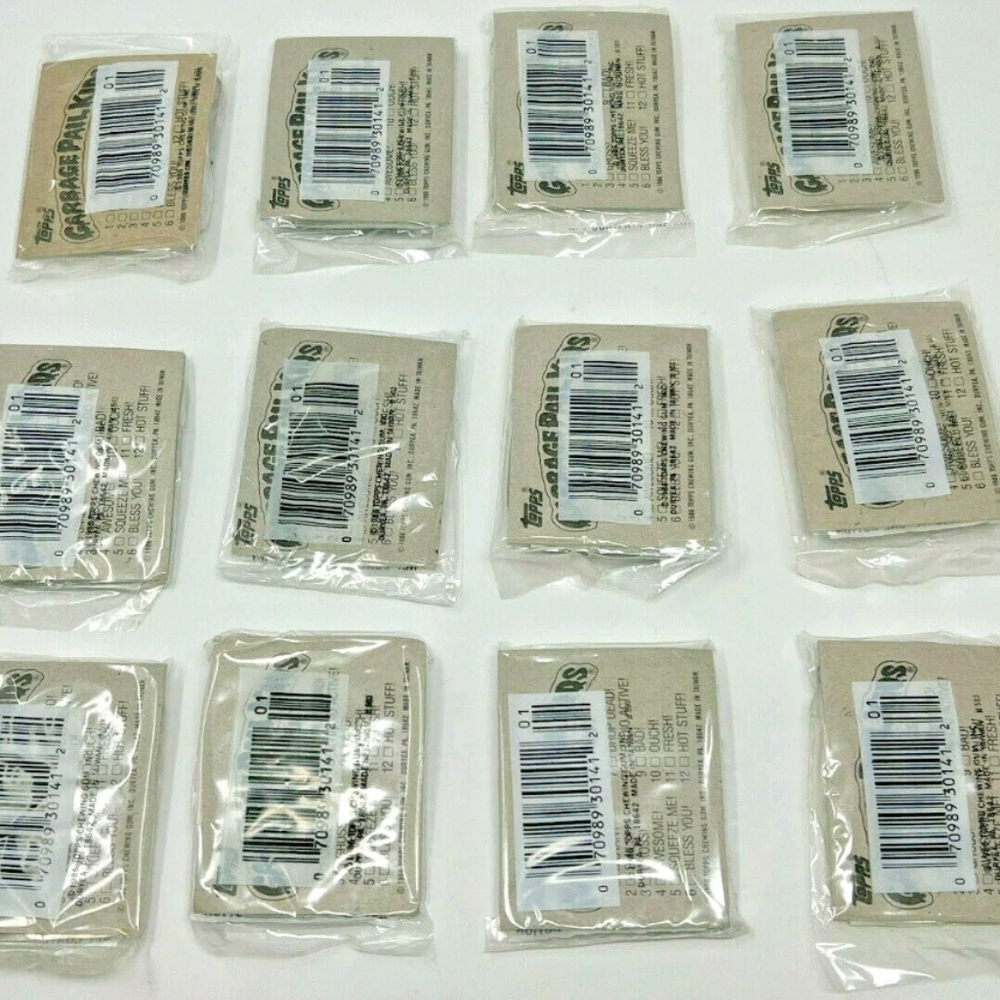 Topps 1986  Garbage Pail Kids Buttons  12 Piece Full Set